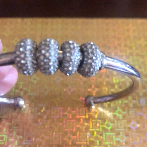 NWOT silver tone cuff with round charms - Picture 3 of 3